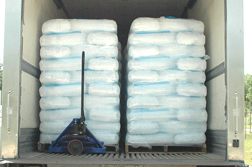 bulk-ice-delivery-pallets-conroe